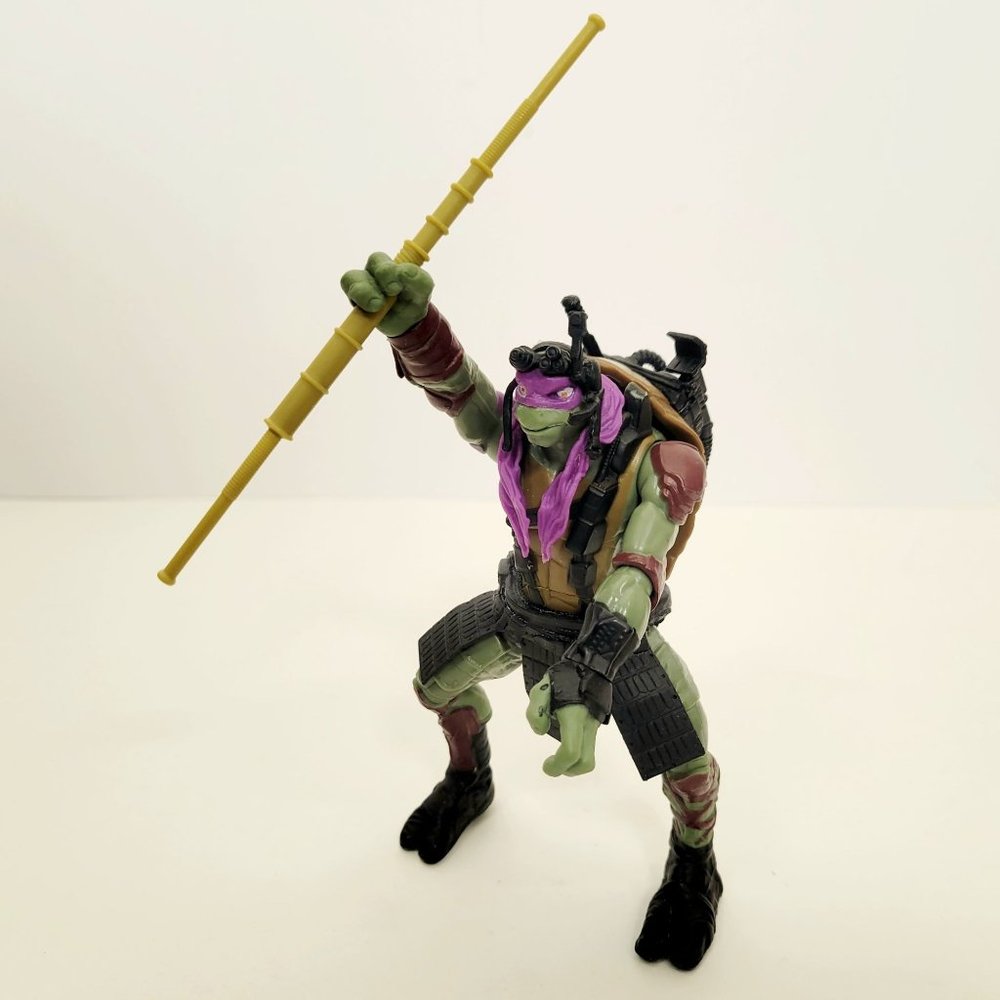 Playmates Teenage Mutant Ninja Turtles Movie Donatello Action Figure & Bo 5"